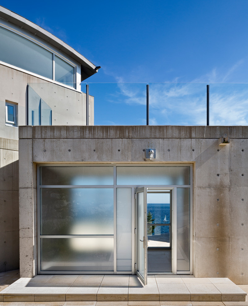 Moderne Haustür mit Einzeltür und Haustür aus Glas in Sonstige