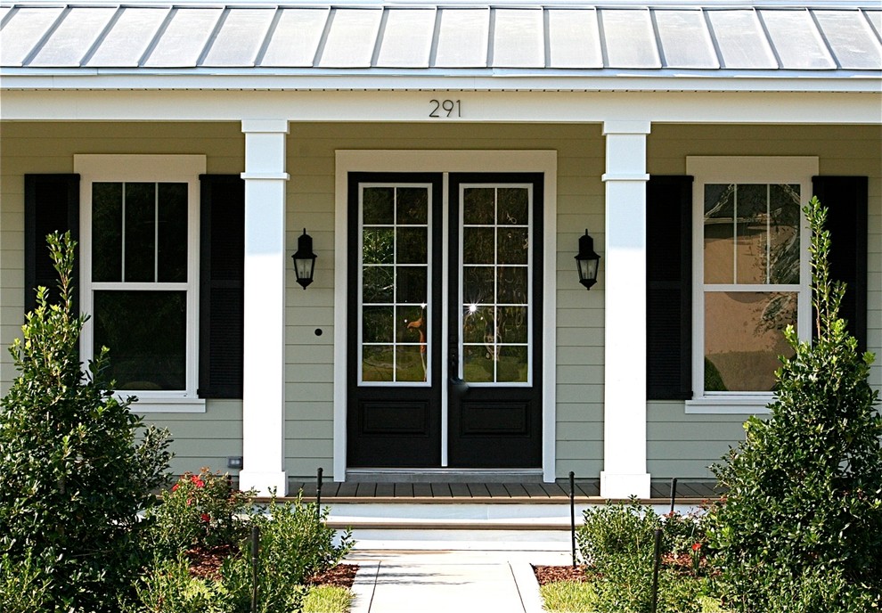 Landhausstil Eingang in Jacksonville