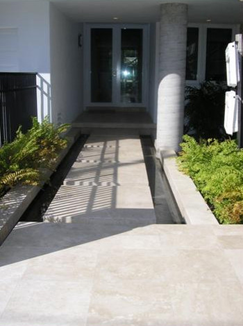 Mittelgroße Moderne Haustür mit Granitboden, Doppeltür und Haustür aus Glas in Miami
