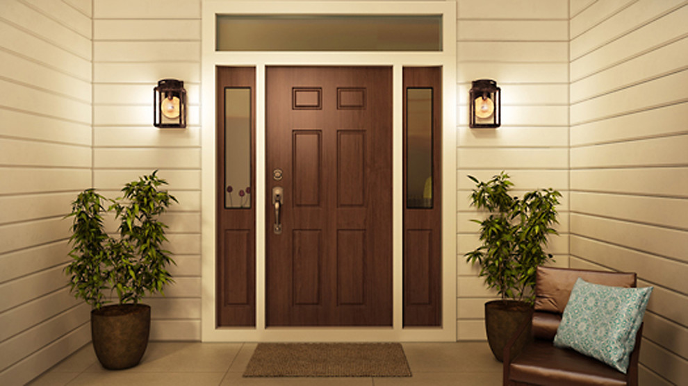 Idées déco pour une petite porte d'entrée classique avec un mur beige, une porte simple et une porte en bois foncé.