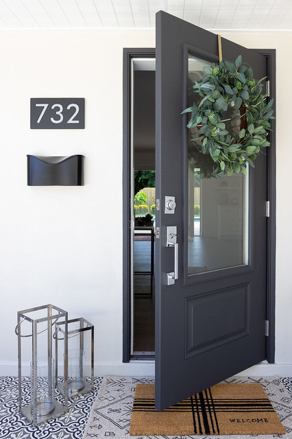 20 Easy DIY Front Door Ideas to Make Your Entryway More Inviting