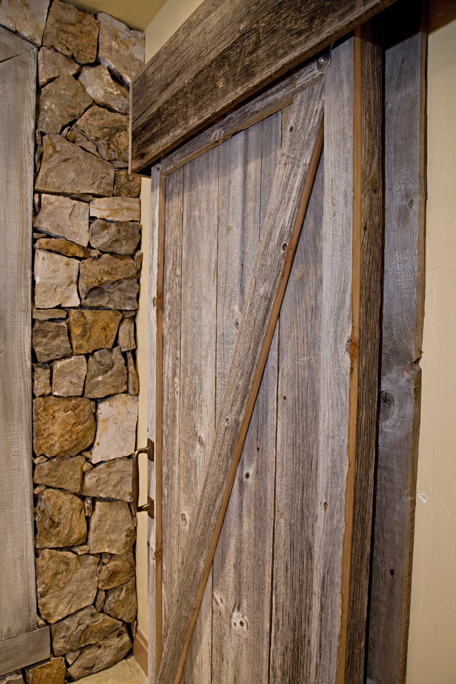 Foto di un ingresso o corridoio stile rurale