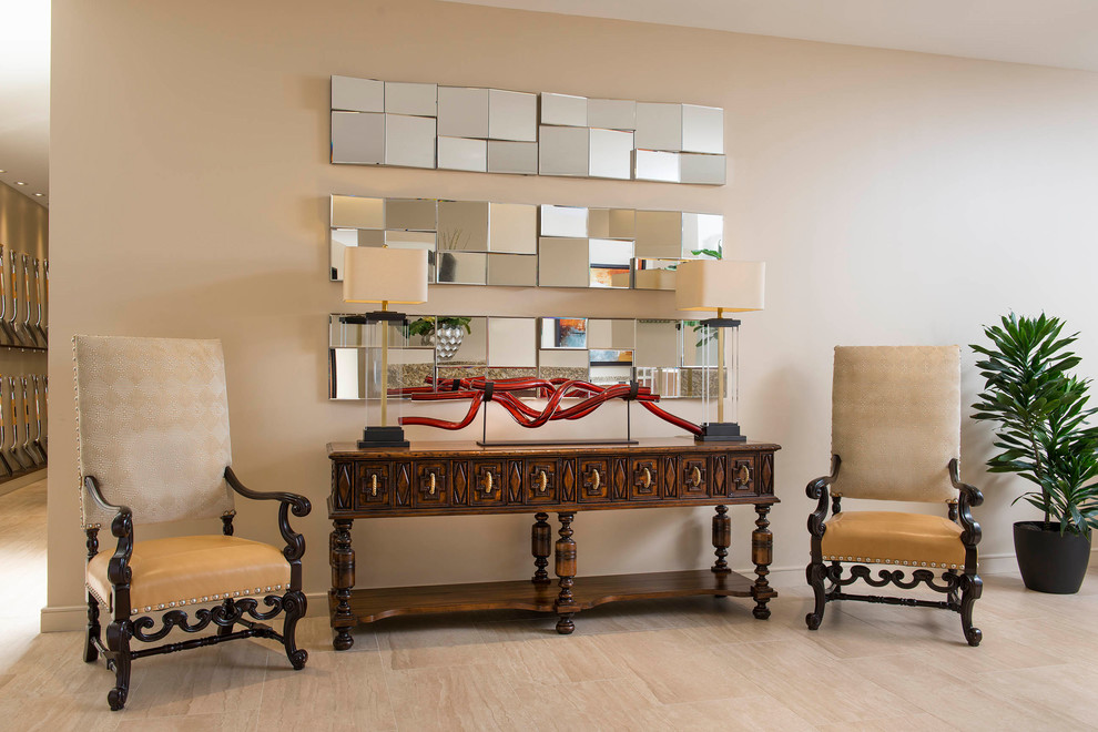 Photo inspiration: Visual Reference: Penthouse Office Lobby Classique Chic Entrée