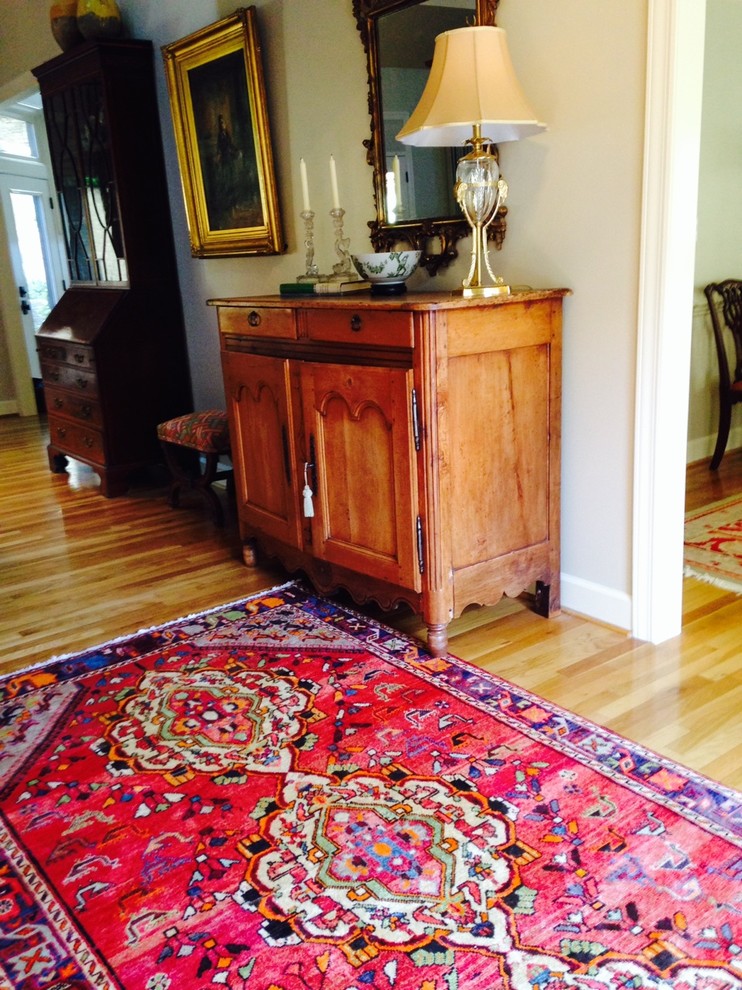 Persian Shiraz runner adds glam through elements of color and design