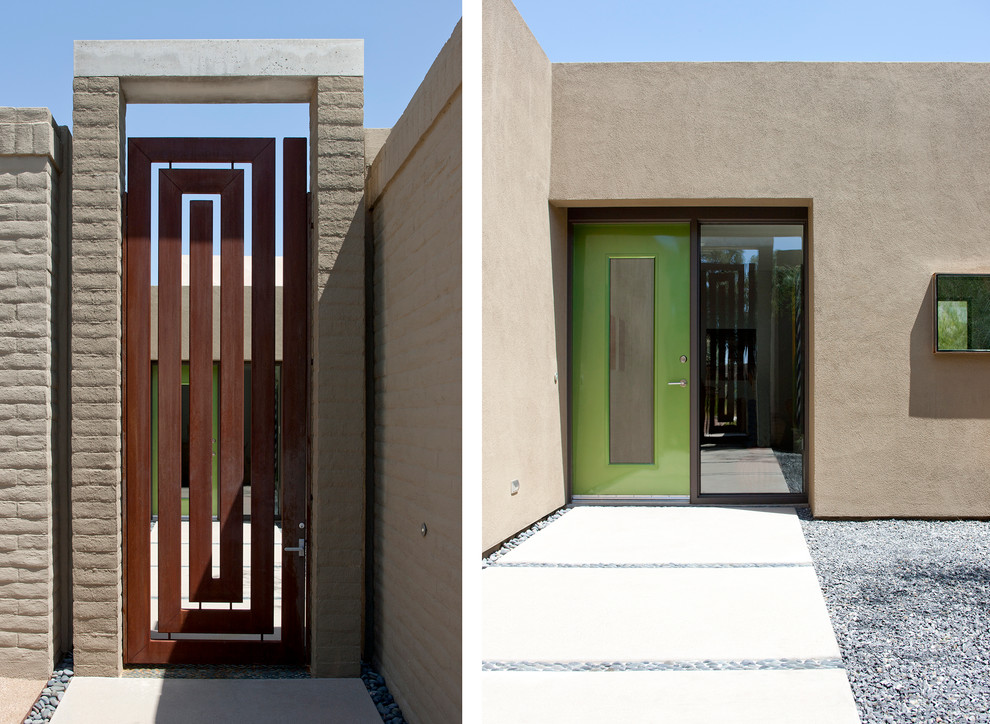 This is an example of a modern entrance in Phoenix.
