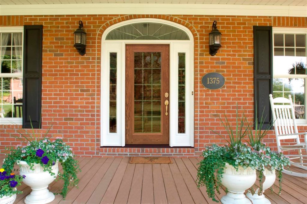 Design ideas for a classic entrance in Other.