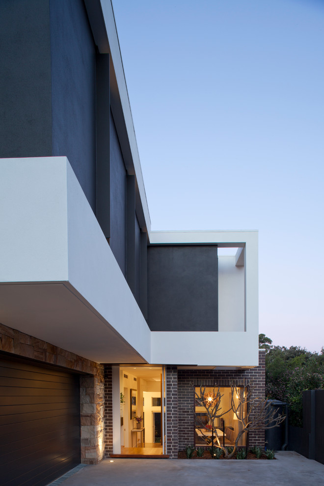 Inspiration for a contemporary entryway remodel in Sydney