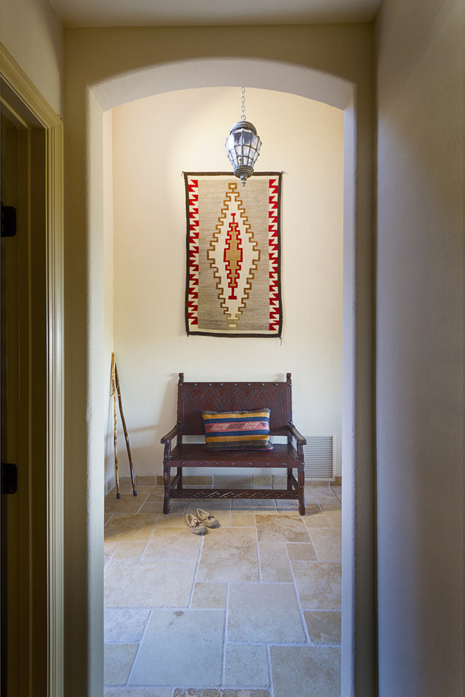 Example of a southwest entryway design in Phoenix