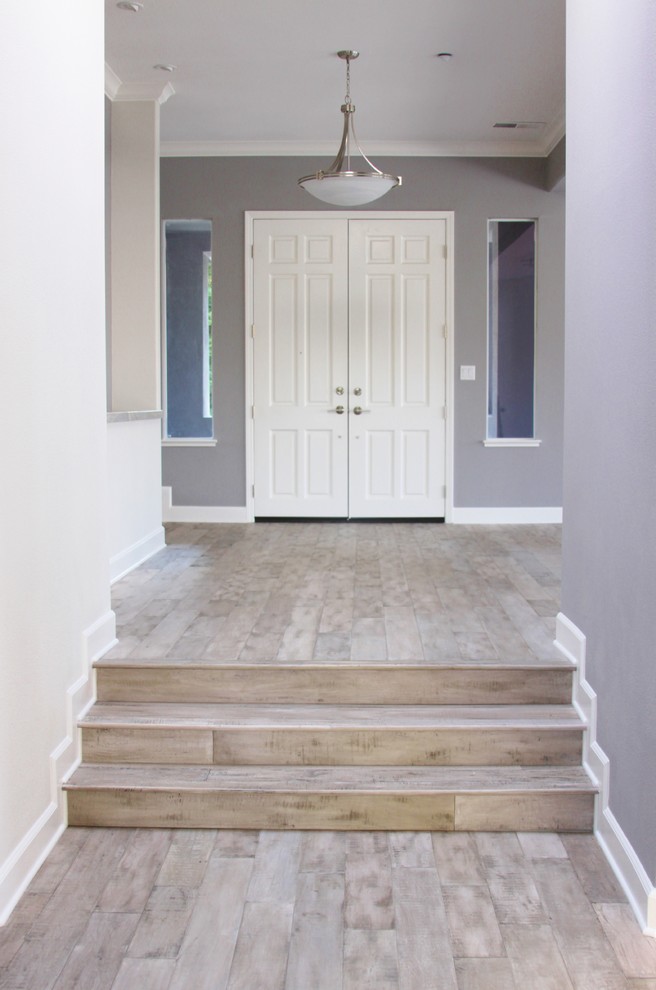 Inspiration for a modern entryway remodel in San Francisco
