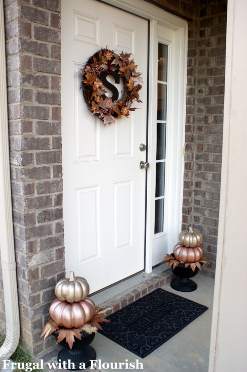 ハロウィンの季節の玄関とエクステリアのデコレーション Houzz ハウズ