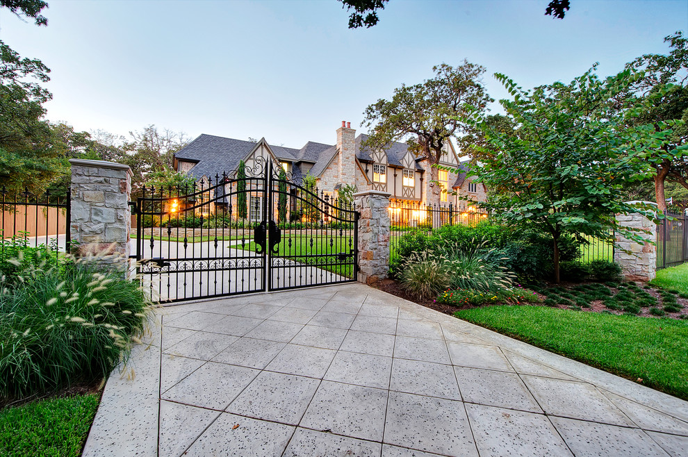 Southlake Tudor Estate Traditional Entry Dallas by Stewart