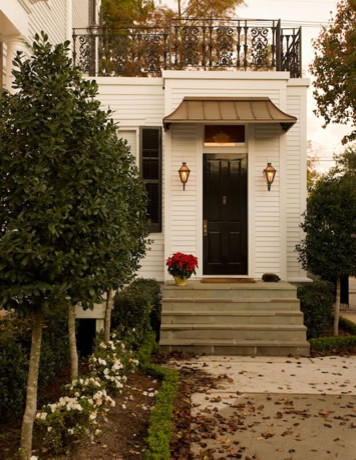 Design ideas for a traditional entrance in New Orleans.