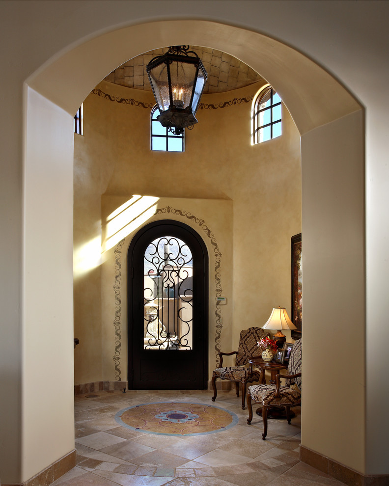 Example of a tuscan vestibule design in Phoenix