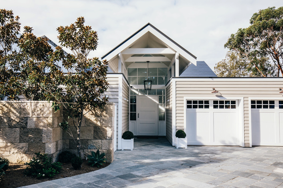 Photo of a coastal entrance in Sydney.