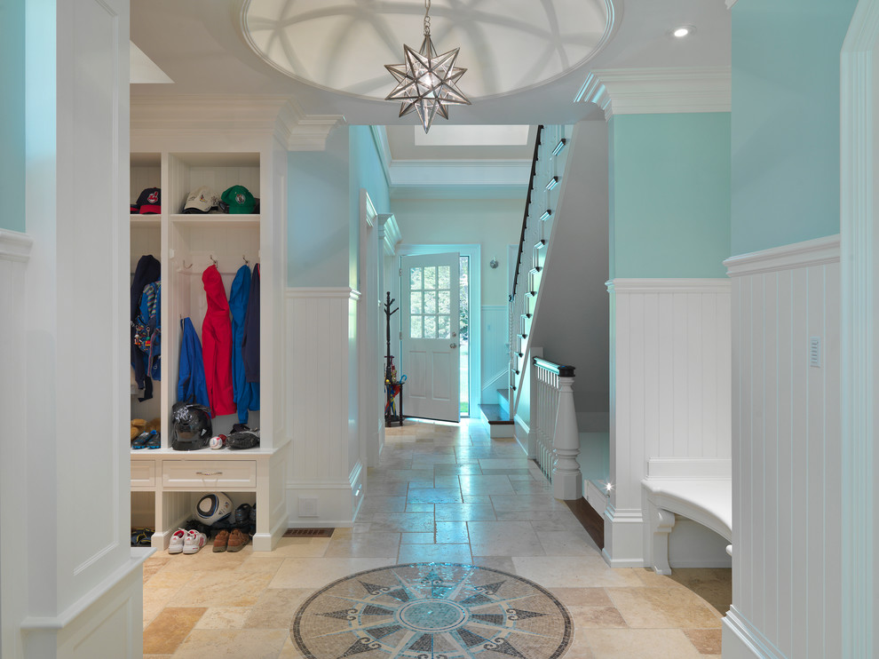 Mudroom - traditional mudroom idea in Boston