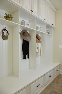 The Beadboard Mudroom • PMQ for two