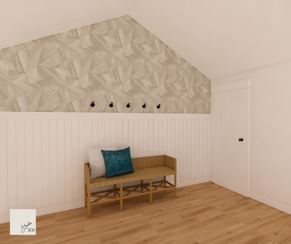 Inspiration pour une porte d'entrée craftsman de taille moyenne avec un mur blanc, un sol en bois brun, une porte simple, une porte blanche, un sol marron, un plafond voûté et boiseries.