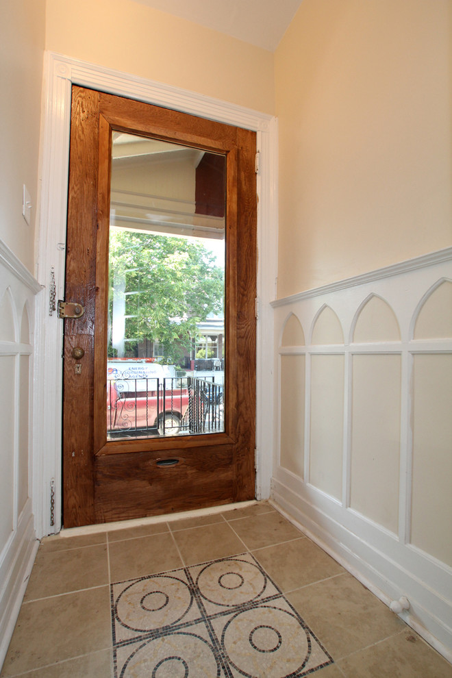 Inspiration for a timeless entryway remodel in Philadelphia