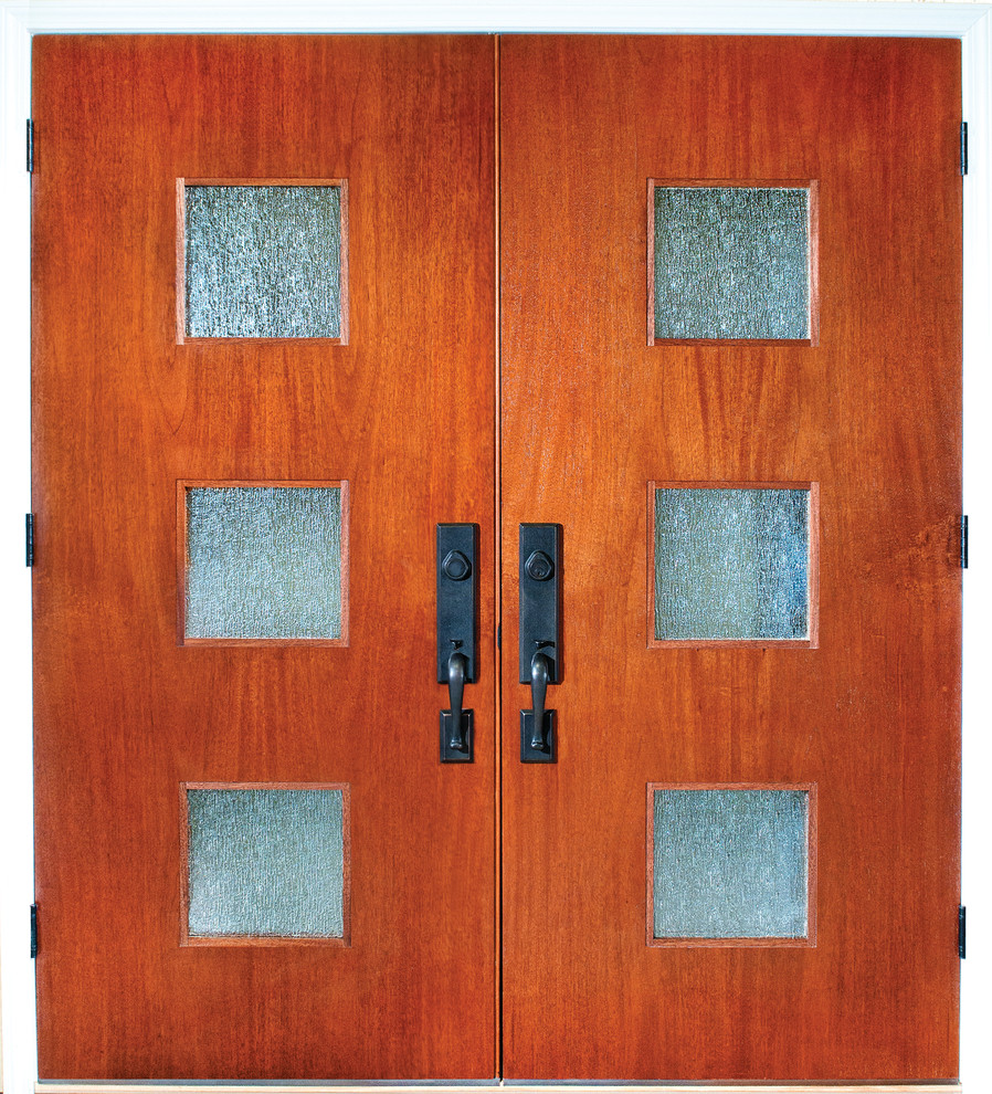 Immagine di una porta d'ingresso minimalista con una porta a due ante e una porta in legno bruno
