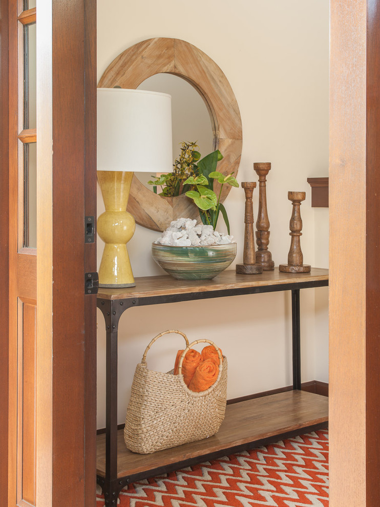 This is an example of an eclectic entrance in Hawaii.