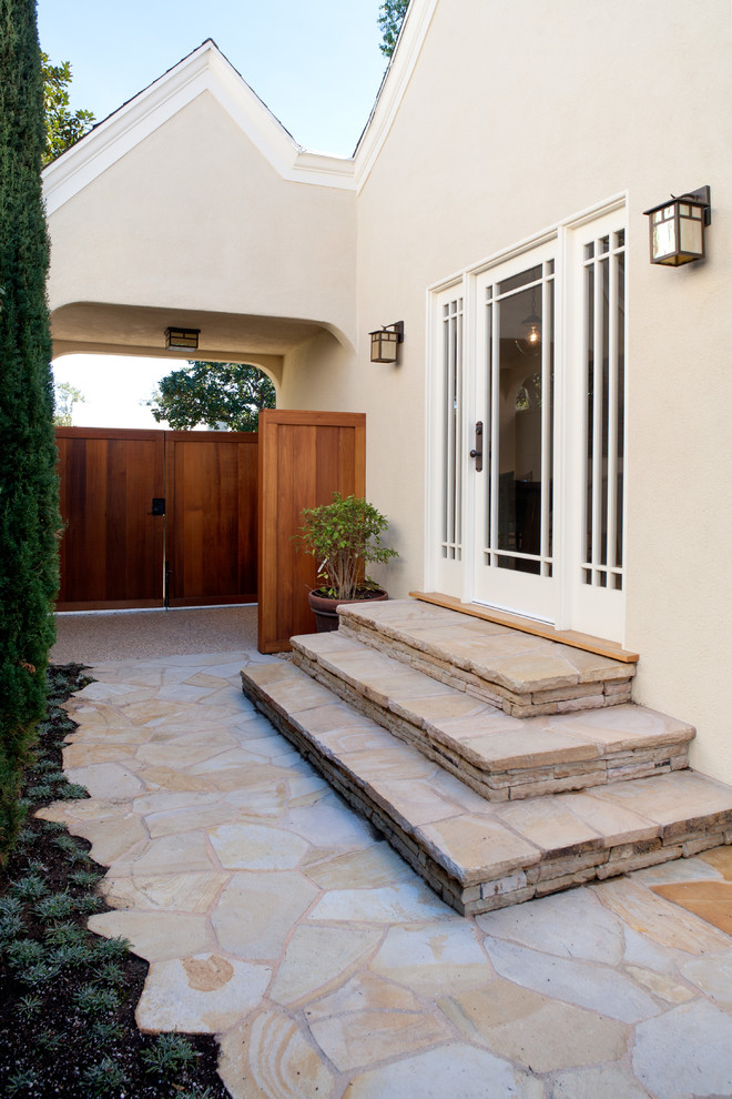 Classic entrance in Los Angeles.