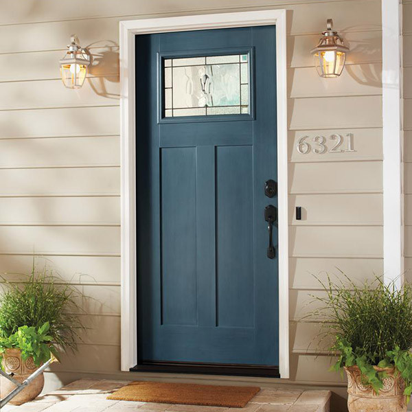 Стильный дизайн: входная дверь среднего размера в классическом стиле с двустворчатой входной дверью и входной дверью из светлого дерева - последний тренд