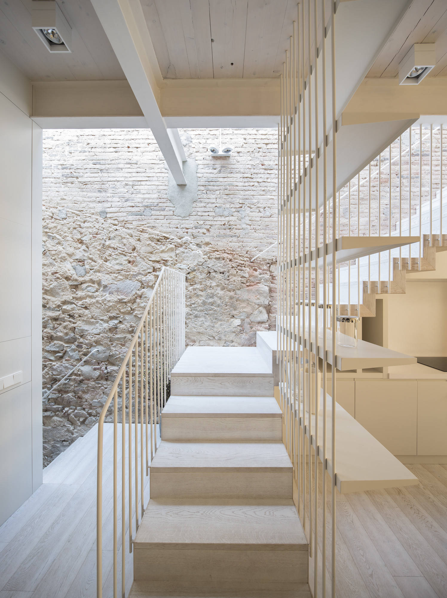 Barandillas para escaleras interiores – Ideas decorar diseños residenciales