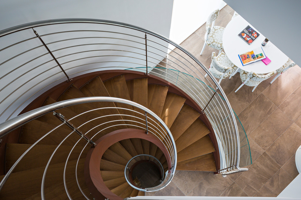 Photo of a contemporary spiral staircase in Alicante-Costa Blanca.