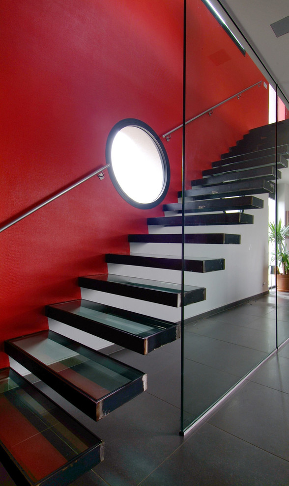 Moderne Treppe in Lyon