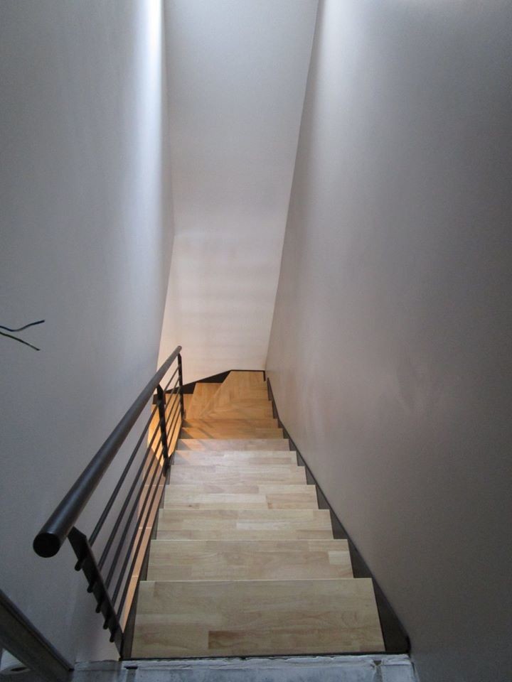 На фото: лестница в стиле лофт с