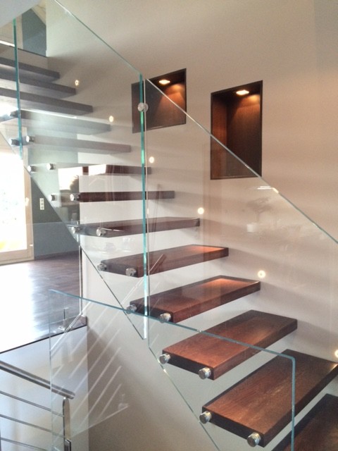 escalier autoportant balustrade en verre - Contemporary - Staircase - Other  - by vente et pose escaliers modernes | Houzz IE