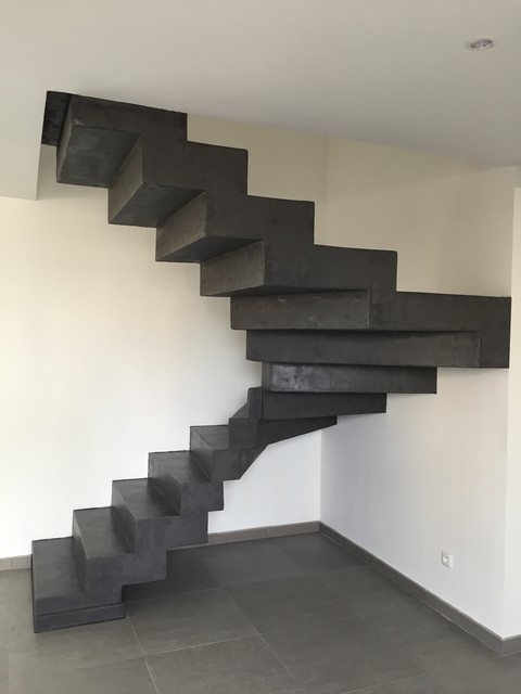 Escalier béton ciré noir - Contemporain - Escalier - Nancy - par M & M-Béton  Ciré-Parquet-Carrelage-Terrasse | Houzz