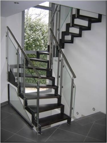 Источник вдохновения для домашнего уюта: лестница в стиле лофт