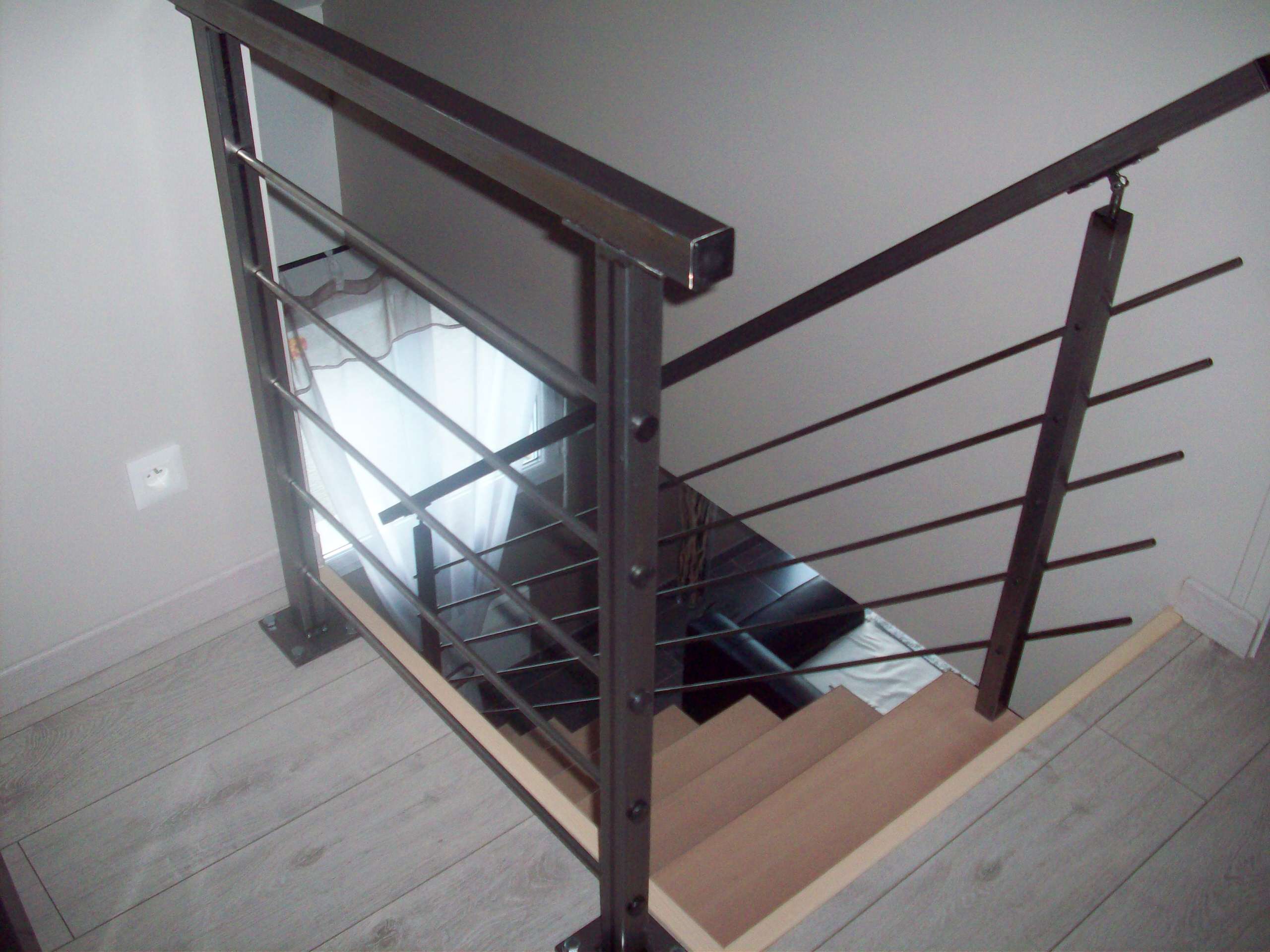 garde corps en kit pour escalier et mezzanine - Industrial - Staircase - Le  Havre - by métal brut | Houzz
