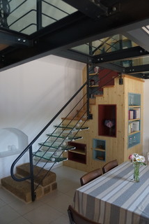 ガラスのおしゃれな階段の画像 75選 - 2025年8月 | Houzz (ハウズ)
