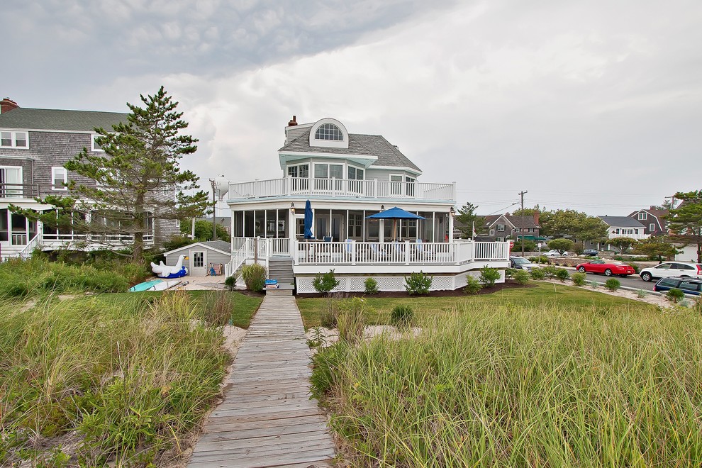 1 Howe Street, Bay Head, NJ Beach Style Exterior New York by