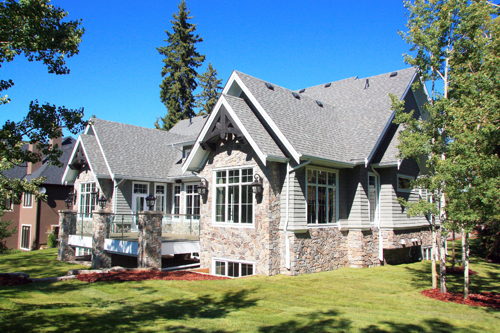 11 Hawk's Landing, Priddis, AB Traditional Exterior Calgary by