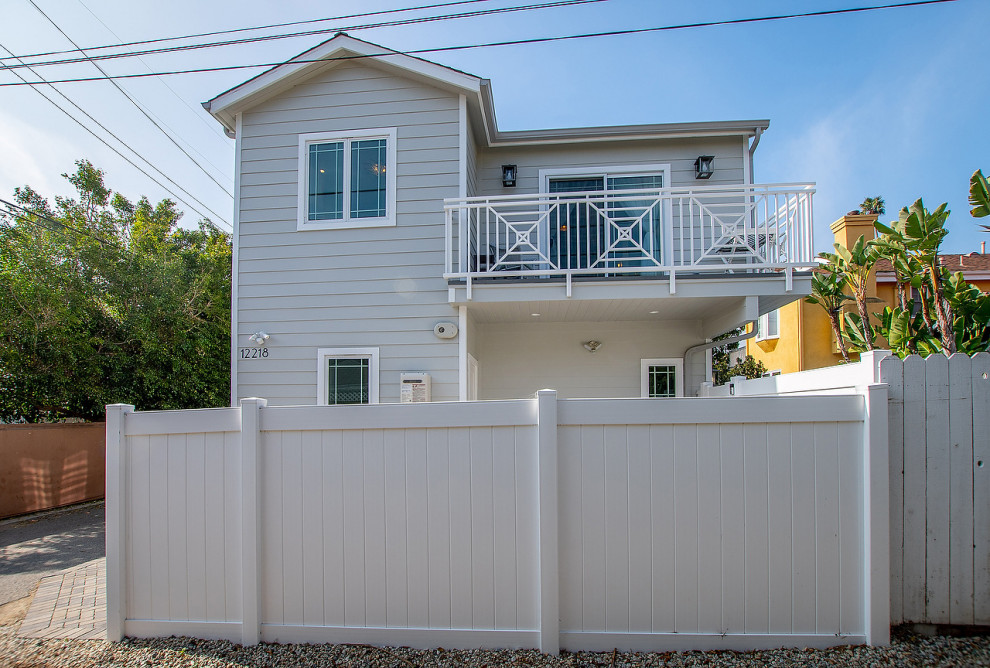 1200 SF. ADU BRENTWOOD Craftsman Exterior Los 1200 SF. ADU BRENTWOOD Craftsman Exterior Los