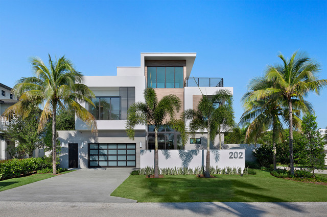 202 Venetian Drive | Delray Beach, Florida - Offered at $4.295 Million ...