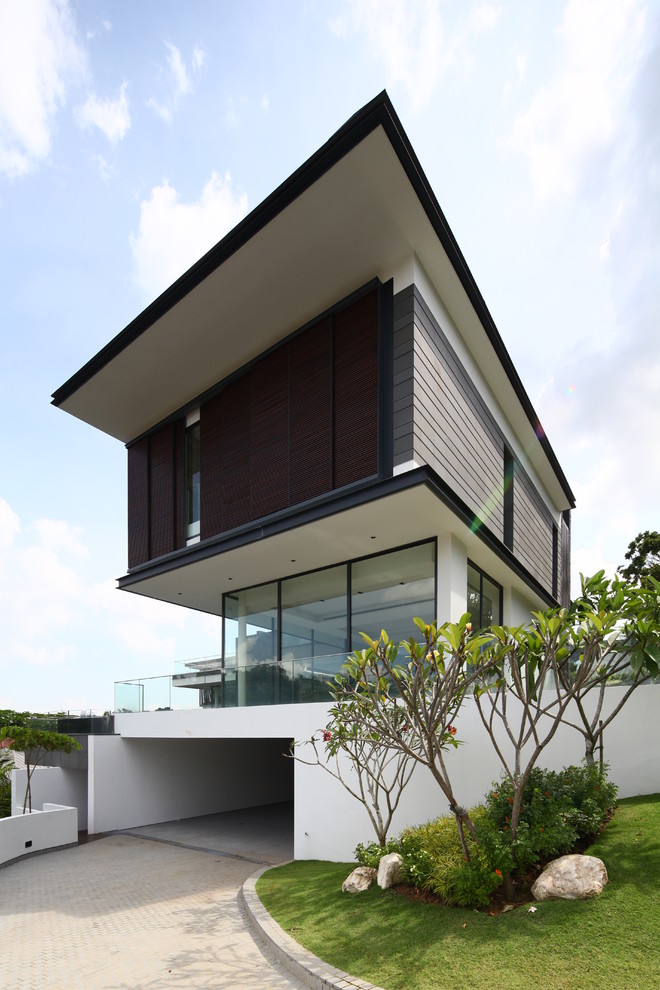 シンガポールにあるおしゃれな家の外観の写真