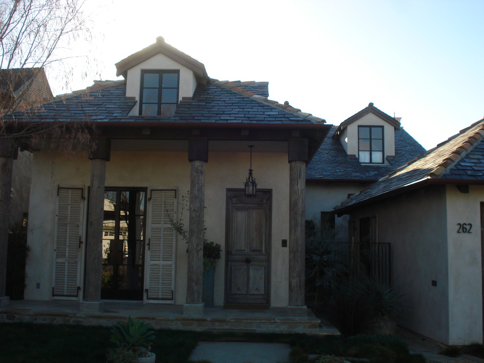 Photo of a bohemian house exterior in Orange County.
