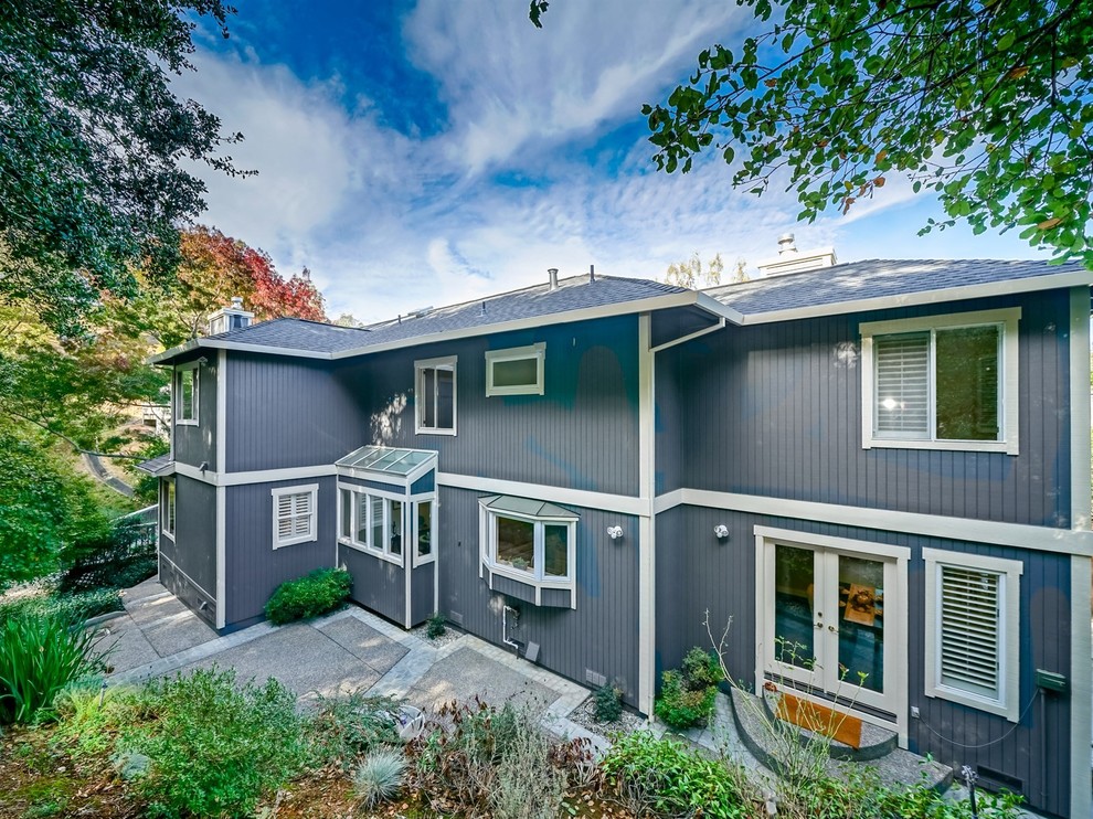 5 Savanna Exterior Back Facade Craftsman Exterior San Francisco by Wayka & Gina