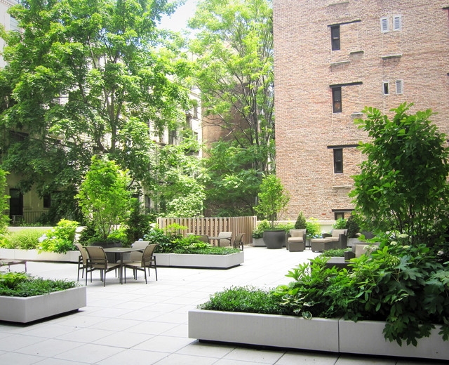 55 Thompson Street House Exterior New York by PFI Plant