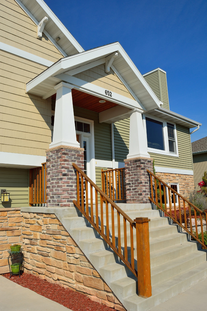 652 Residence Craftsman Exterior Milwaukee by