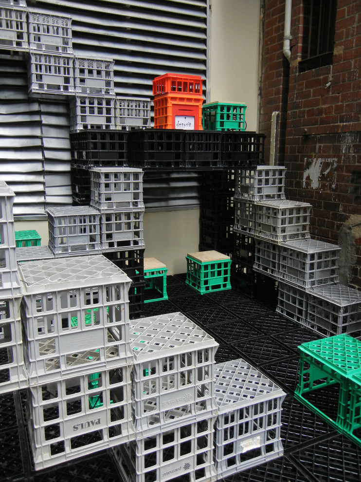 A Playground for Urban Dwellers/ Reuse of Milk Crates Contemporary