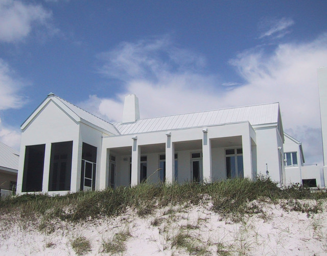 A Residence in South Walton County, Florida Contemporary House