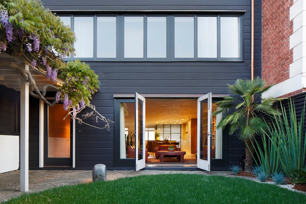Design ideas for a gey contemporary two floor house exterior in San Francisco.