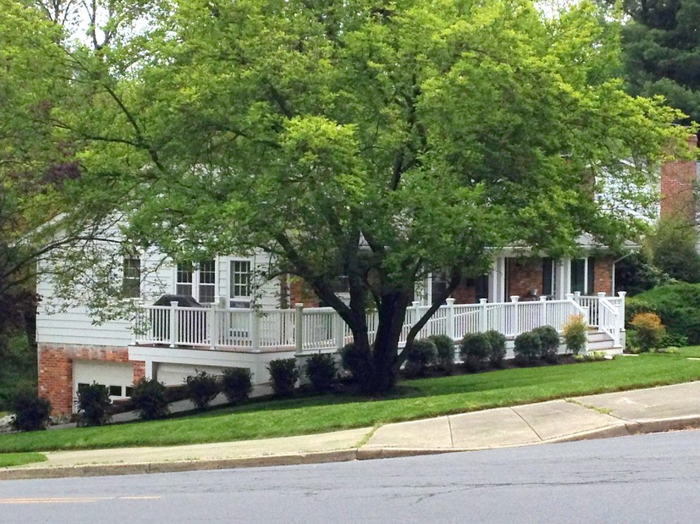 This is an example of a traditional house exterior in DC Metro.