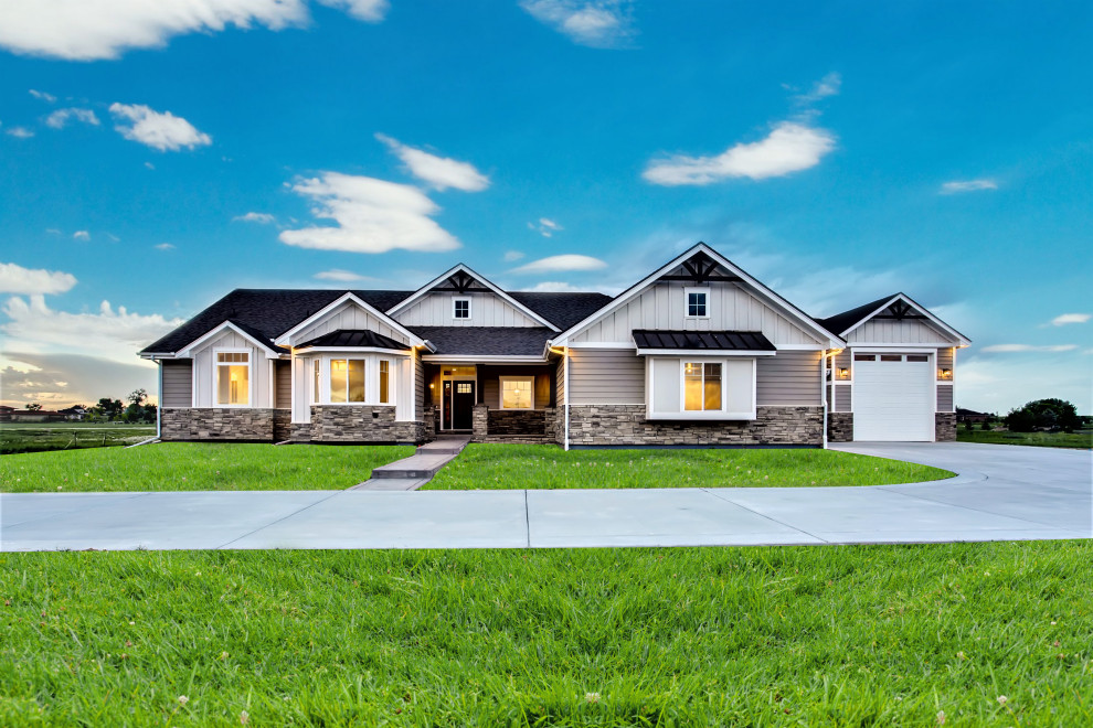 Acreage Bayside Craftsman Exterior Denver by Robbins