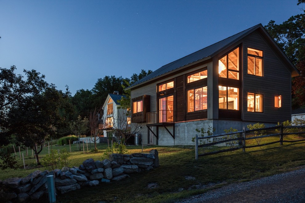 Example of a mountain style exterior home design in Burlington